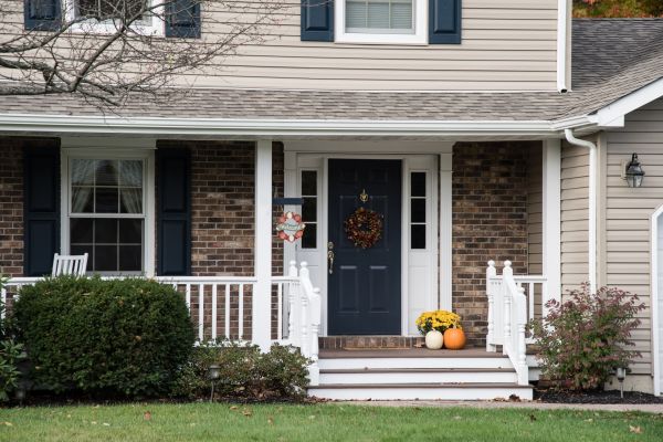 Cost of Front Deck Construction in Monument